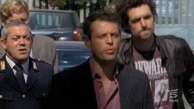 Distretto di Polizia 09x13 quel che resta dei padri