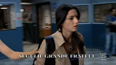 Distretto di Polizia 09x15 piovuti dal cielo