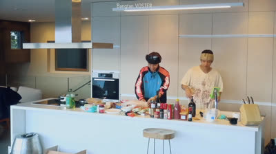 (VOSTFR) Bon Voyage 4 - Behind 8