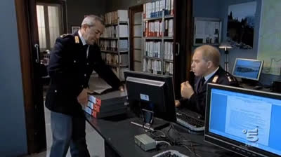 Distretto di Polizia 09x22 un futuro diverso